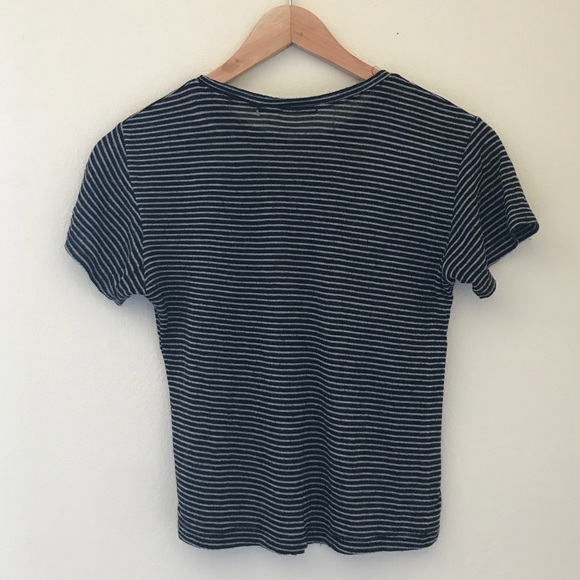 BRANDY MELVILLE - black and white striped crop top - Picture 2 of 4